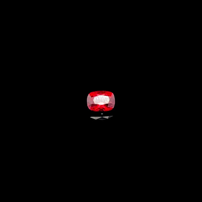 سبينل أحمر · 0.98 قيراط