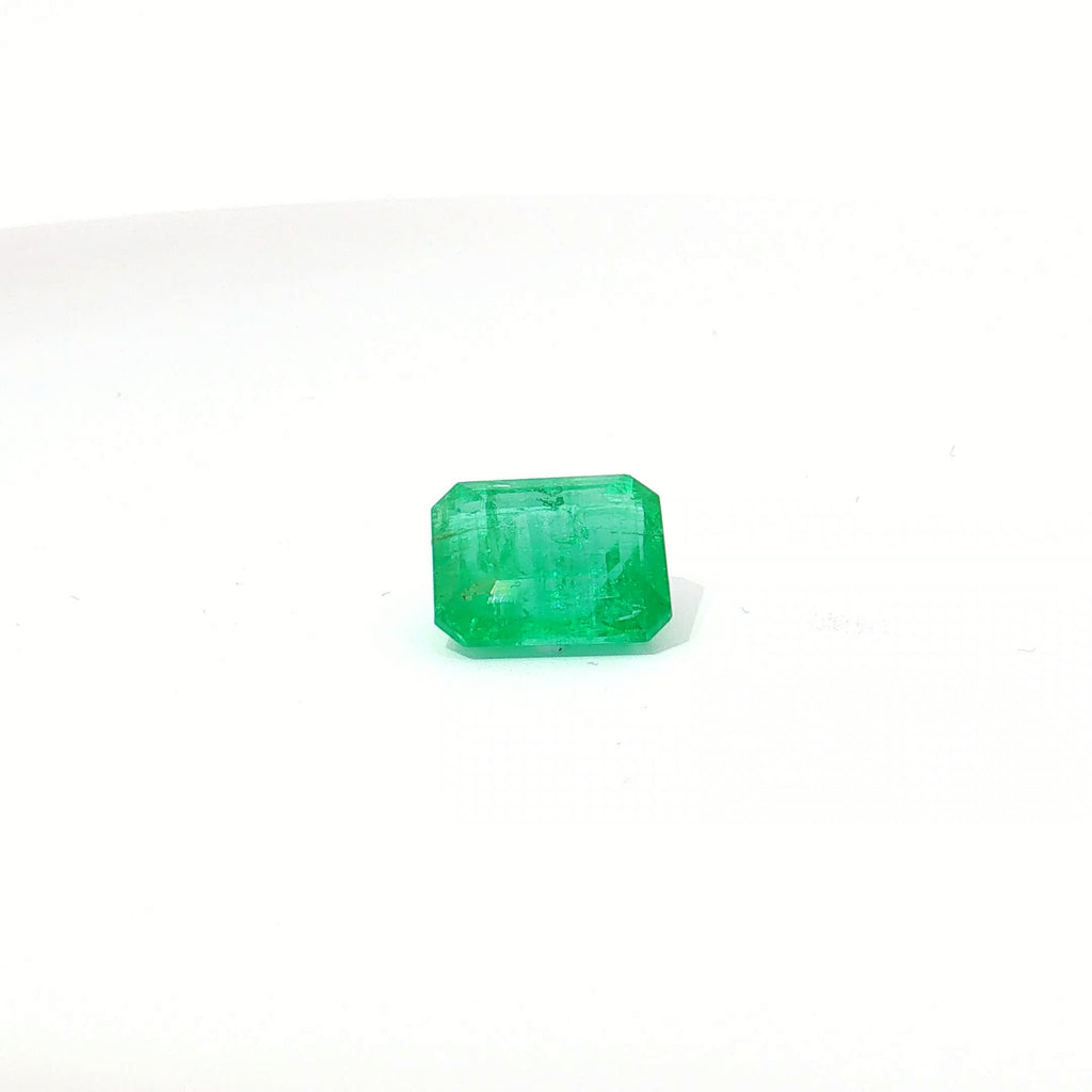 Vivid Green Emerald