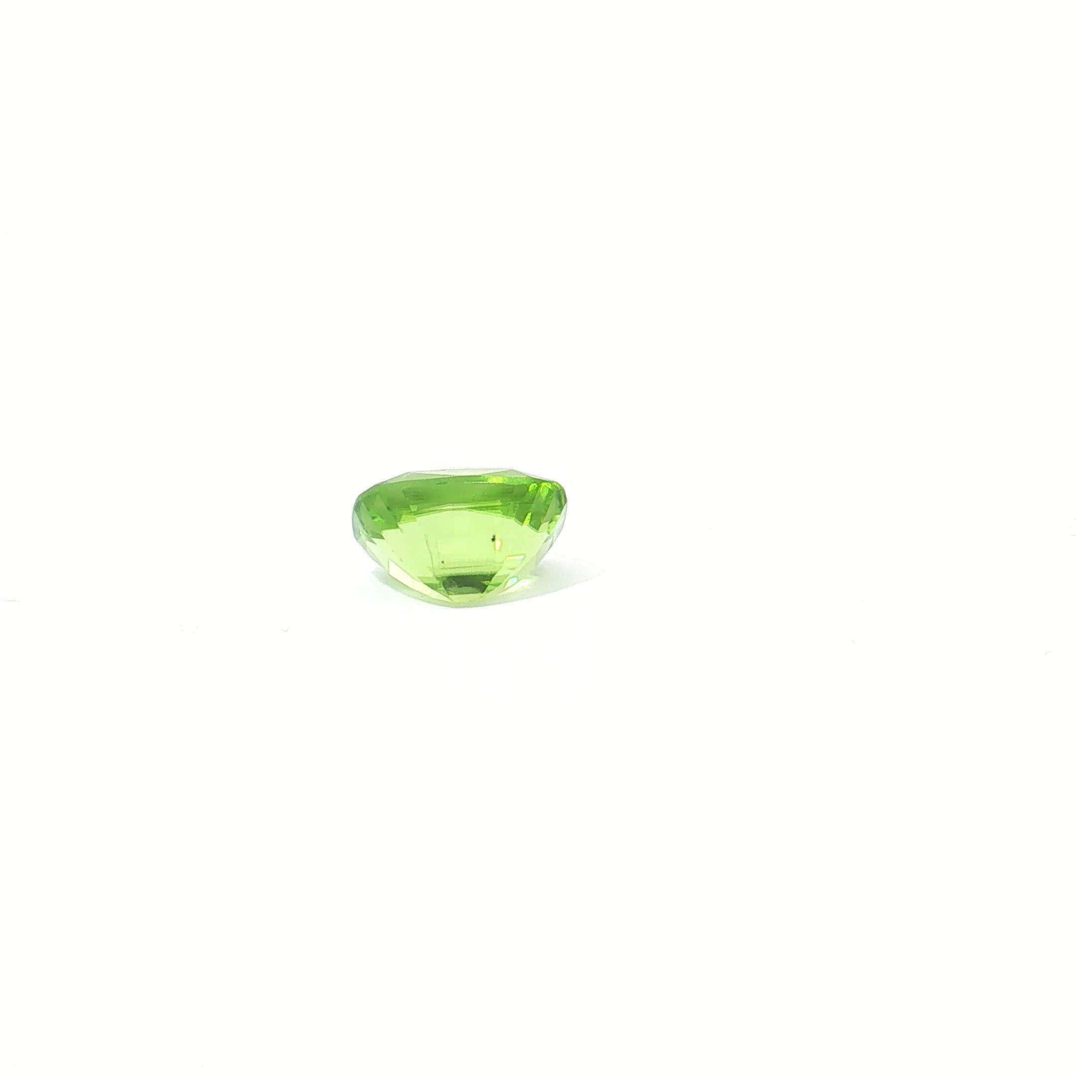 Vivid Green Peridot