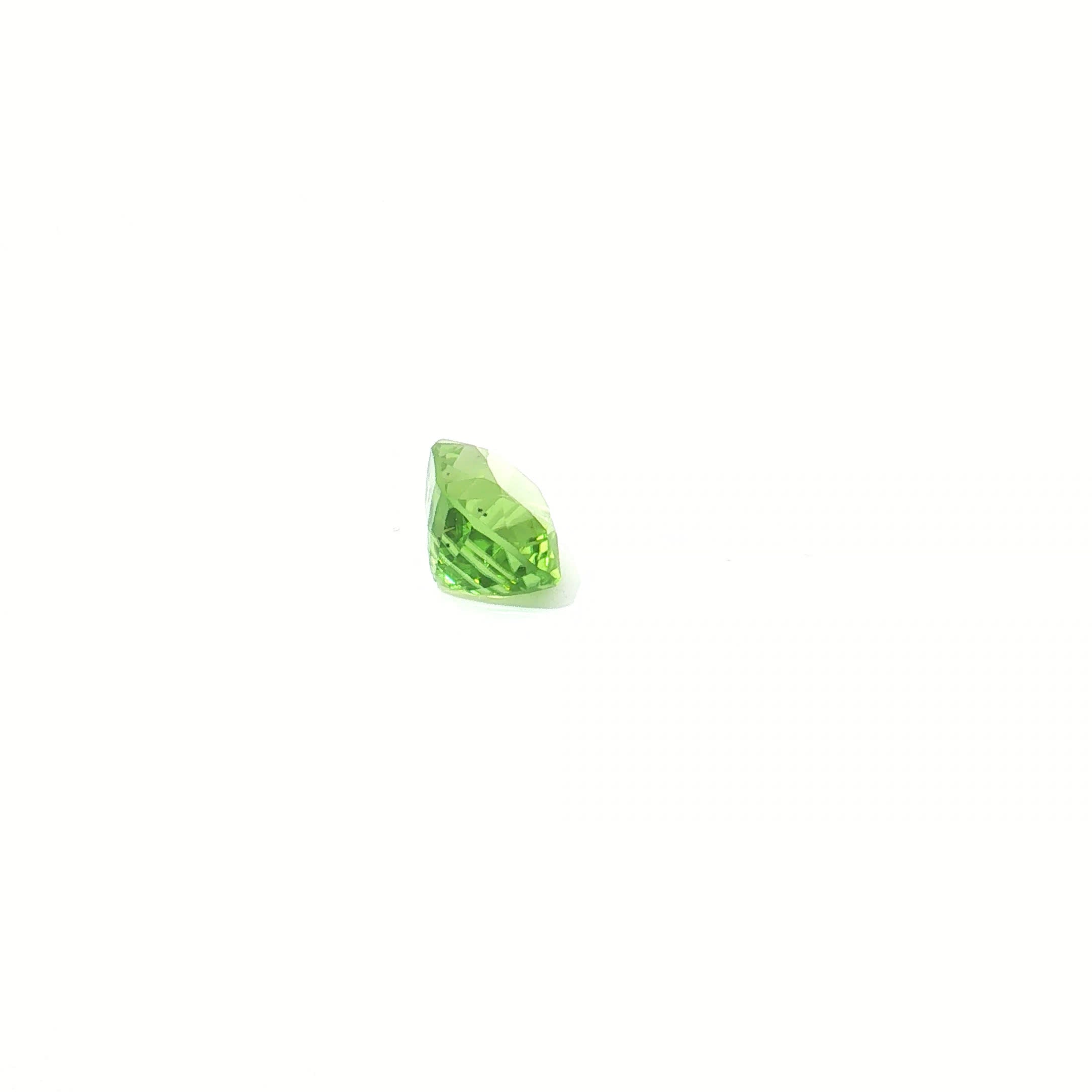 Vivid Green Peridot