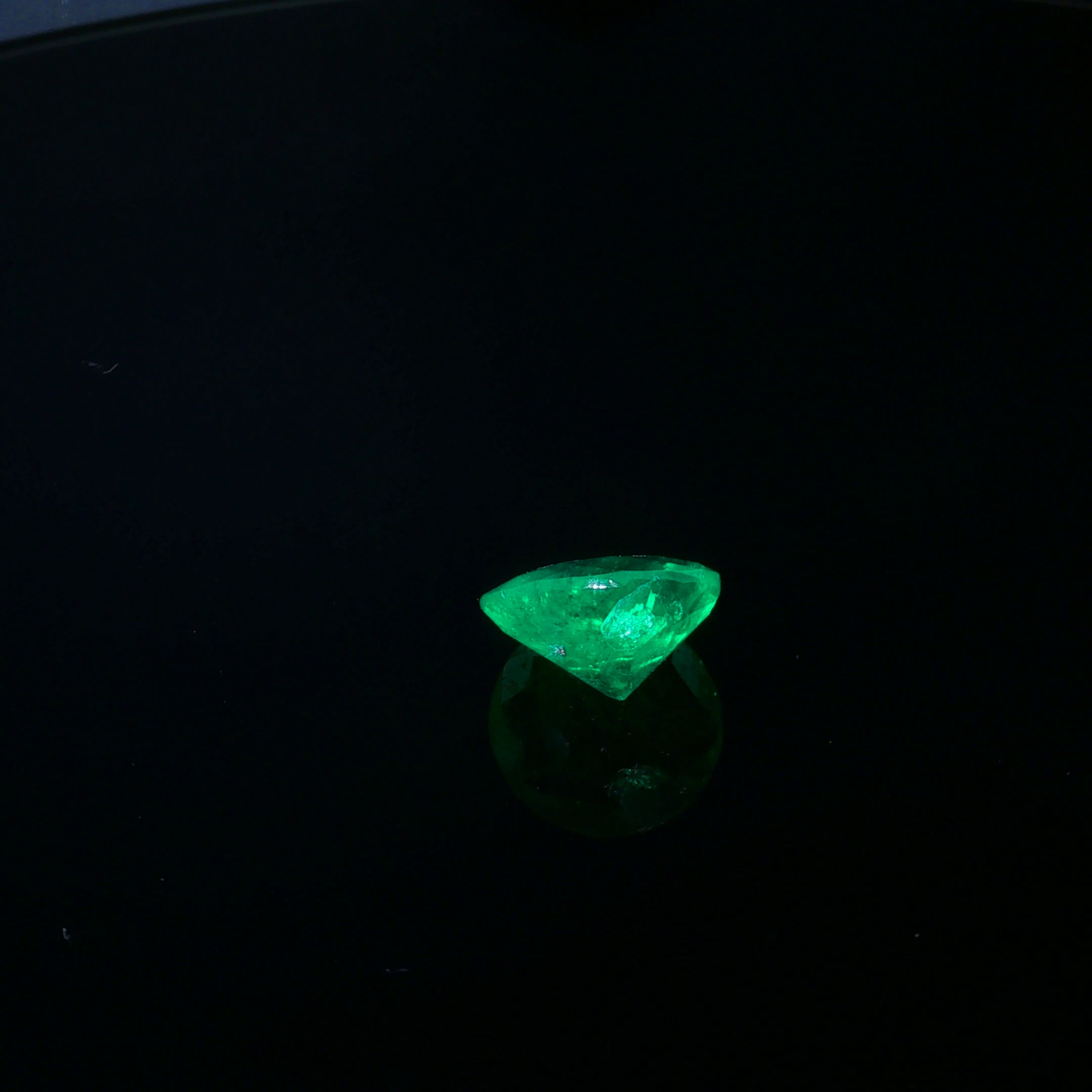 Colombian Vivid Green Emerald · 4.62 ct