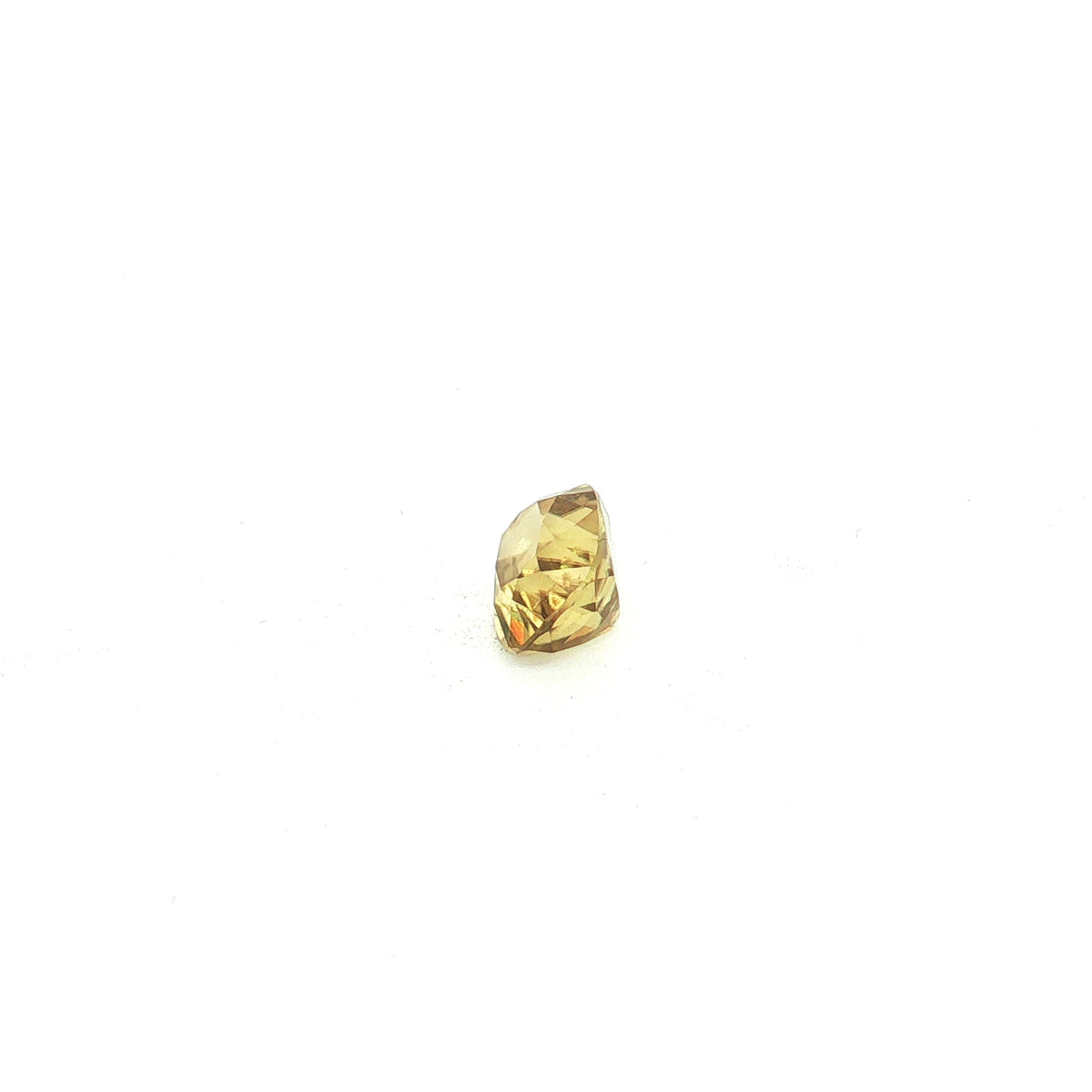 Yellowish Green Diaspore · 4.10 ct