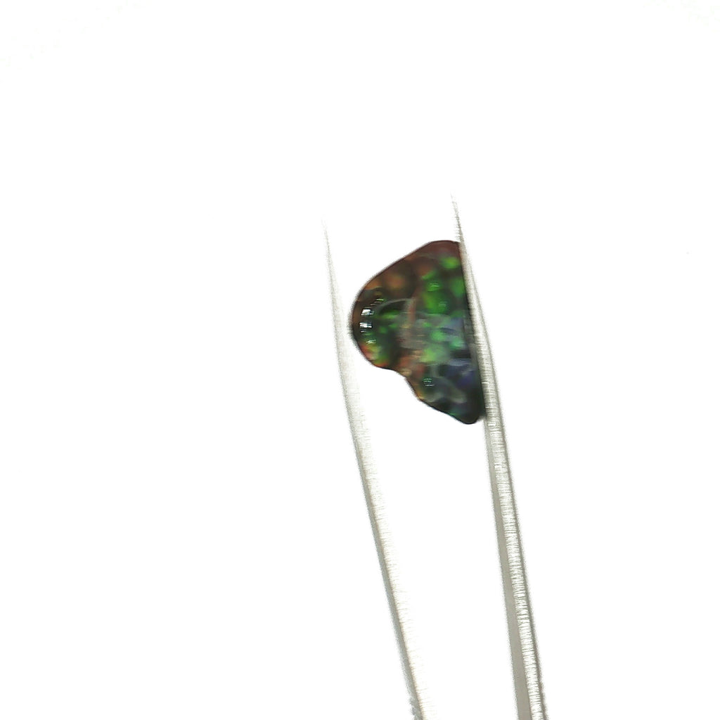 Fire Agate, 9.33 ct, freeform cabochon