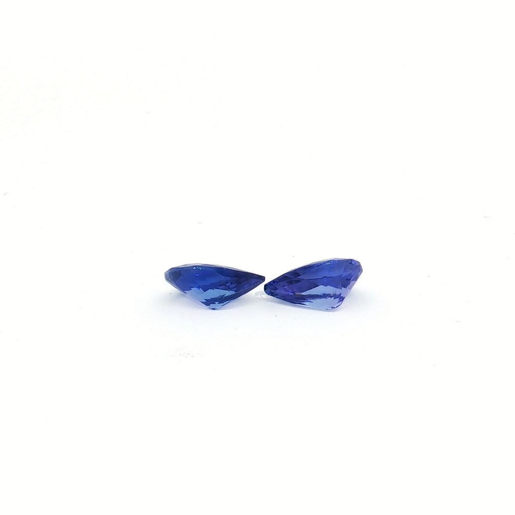 Violet-Blue Tanzanite Pair