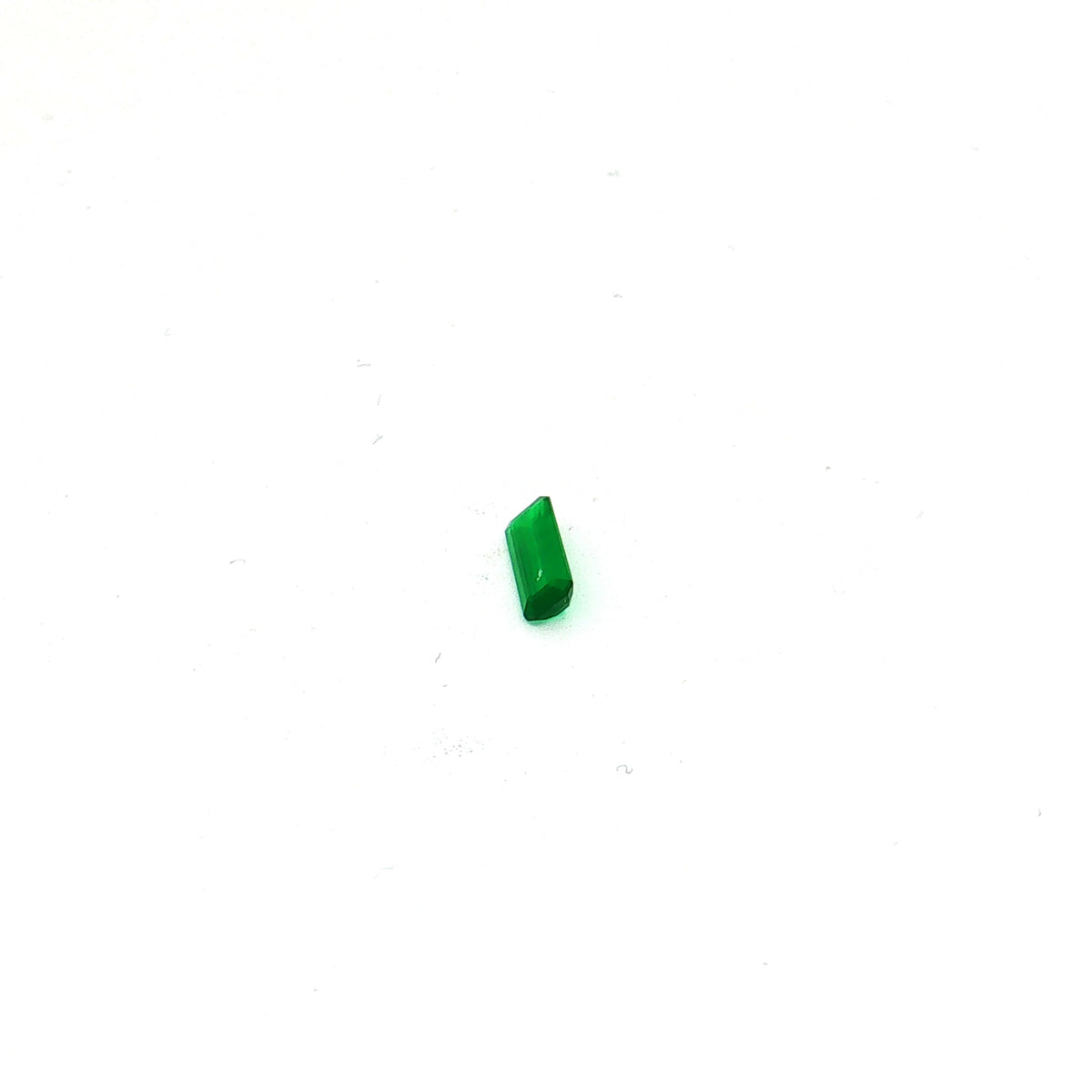 Vivid Green Emerald