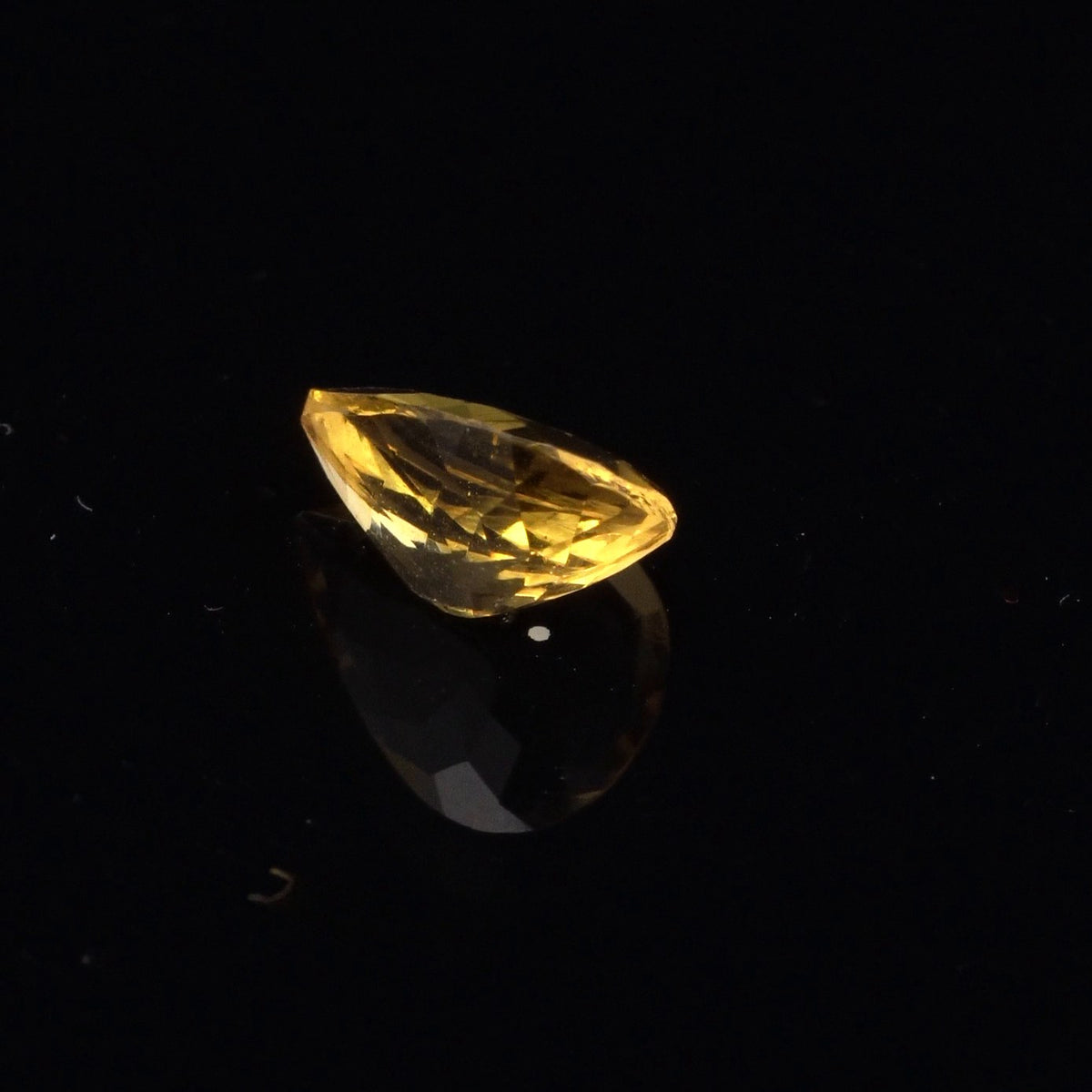 Yellow Heliodor · 0.97 ct