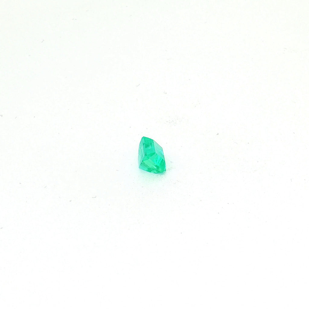 Russian Emerald, 1.05 ct — view 4