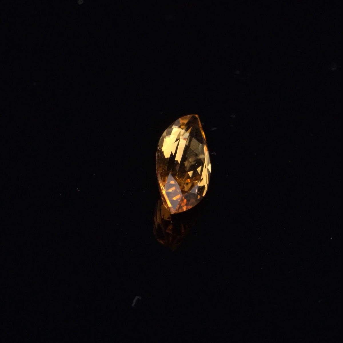 Golden Yellow Heliodor · 1.97 ct
