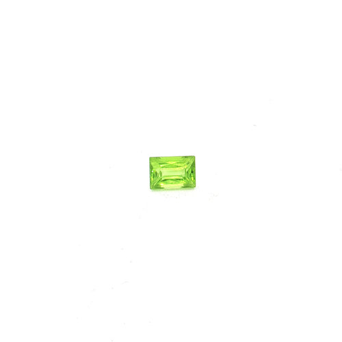 Emerald-Cut Yellowish Green Peridot UN-0291