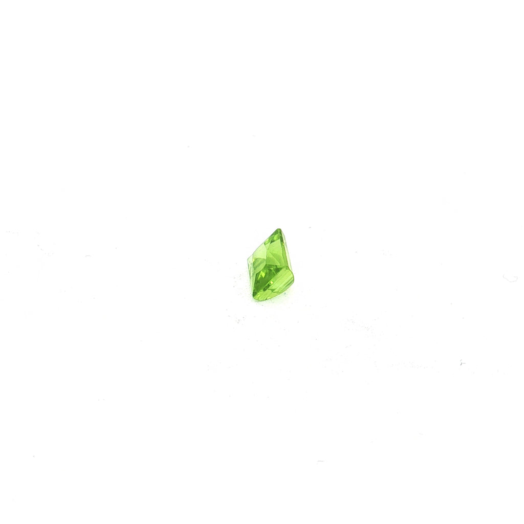 Emerald-Cut Yellowish Green Peridot UN-0291