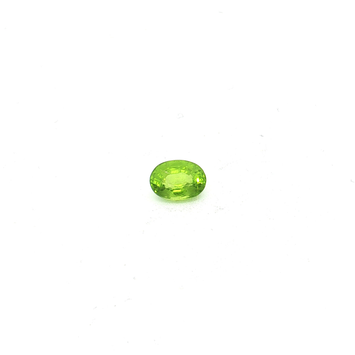 Oval Yellowish Green Peridot UN-0292