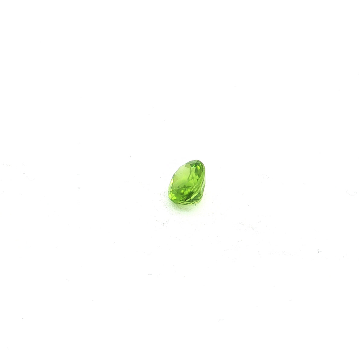 Oval Yellowish Green Peridot UN-0296