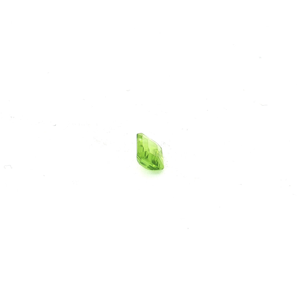 Emerald-Cut Yellowish Green Peridot UN-0302