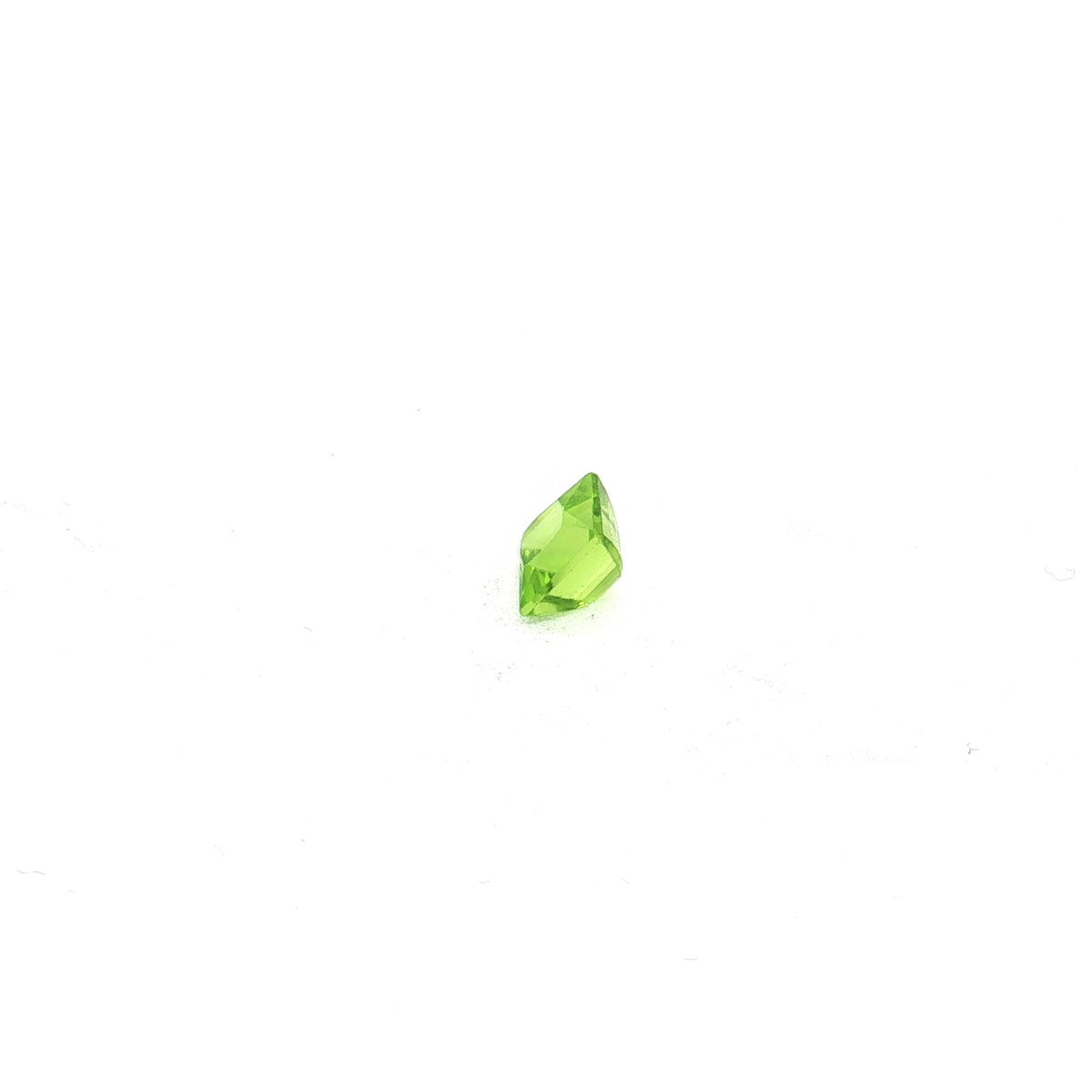Emerald-Cut Yellowish Green Peridot UN-0304