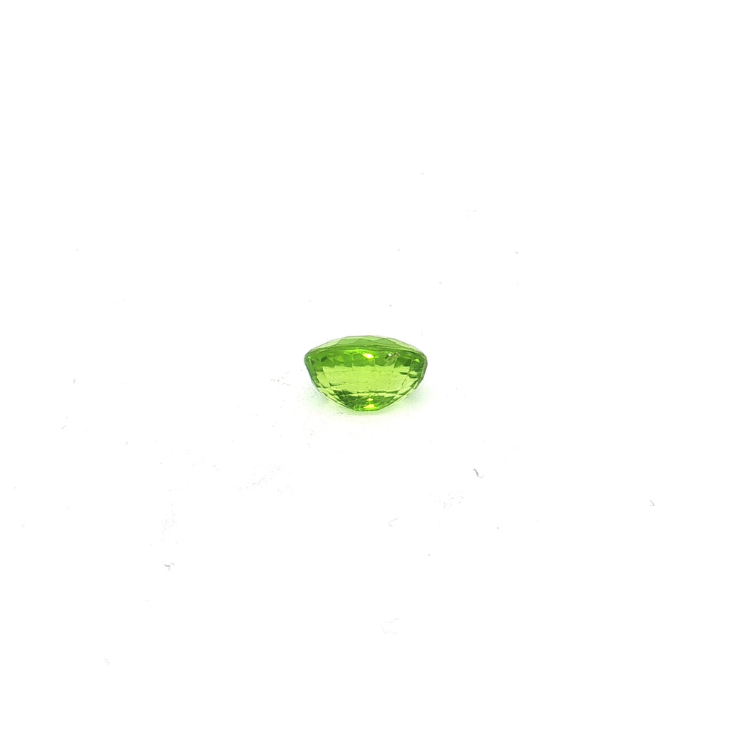 Oval Yellowish Green Peridot UN-0310