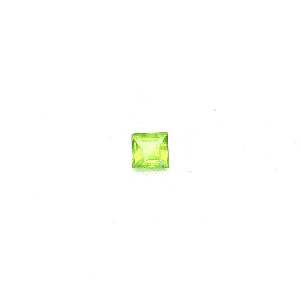 Emerald-Cut Yellowish Green Peridot UN-0313