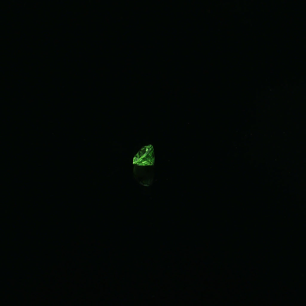 Vivid Green Tsavorite, 0.73 ct — view 2