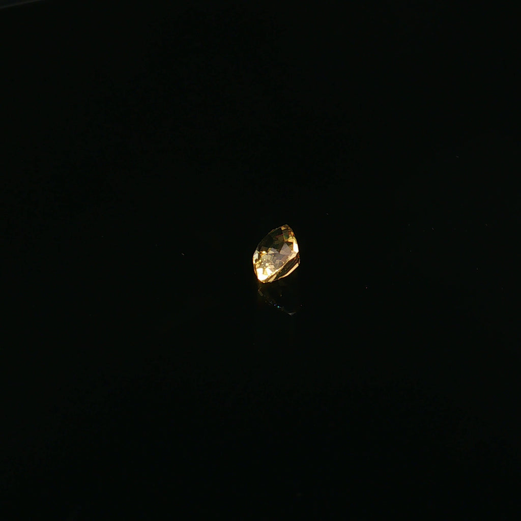 Colour-Change Alexandrite, 1.63 ct — view 2
