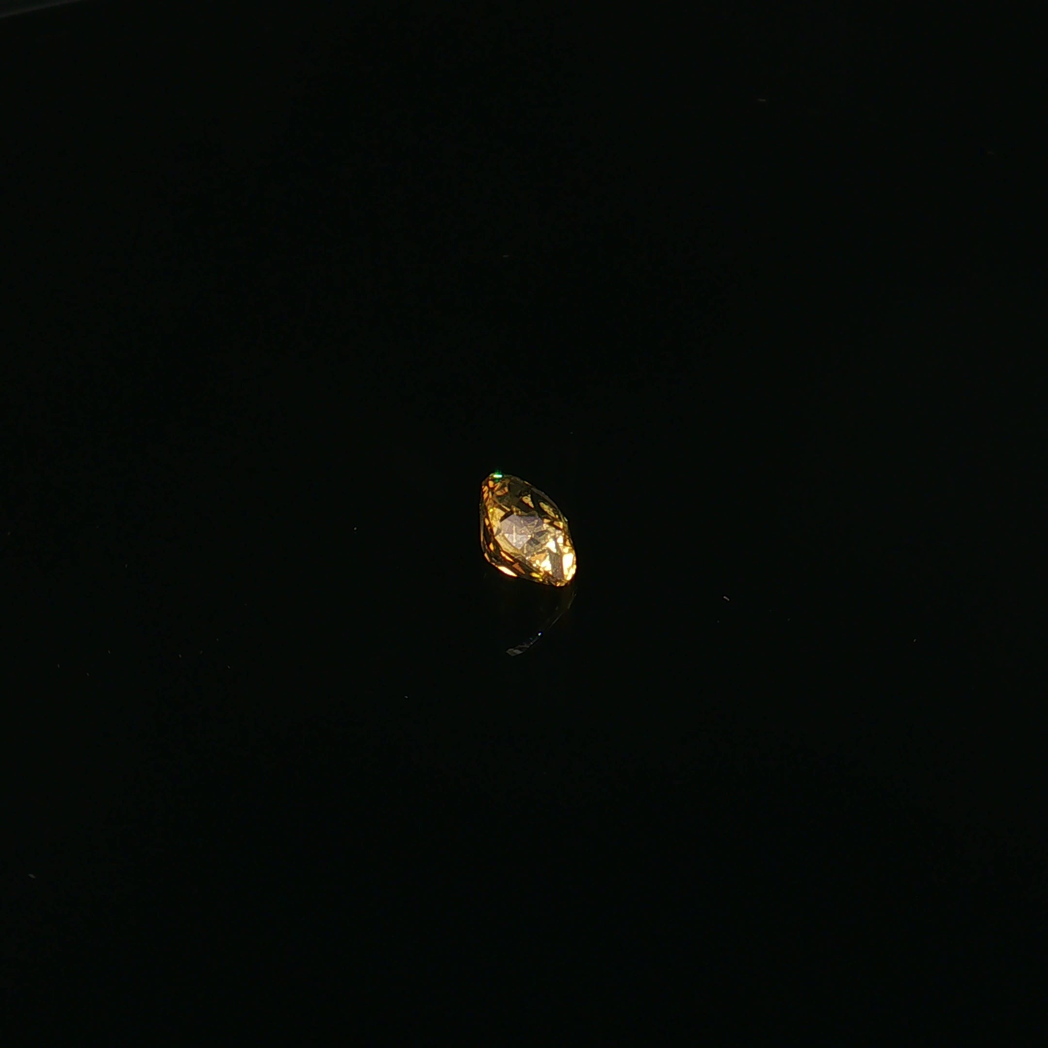Colour-Change Alexandrite, 1.63 ct — view 4