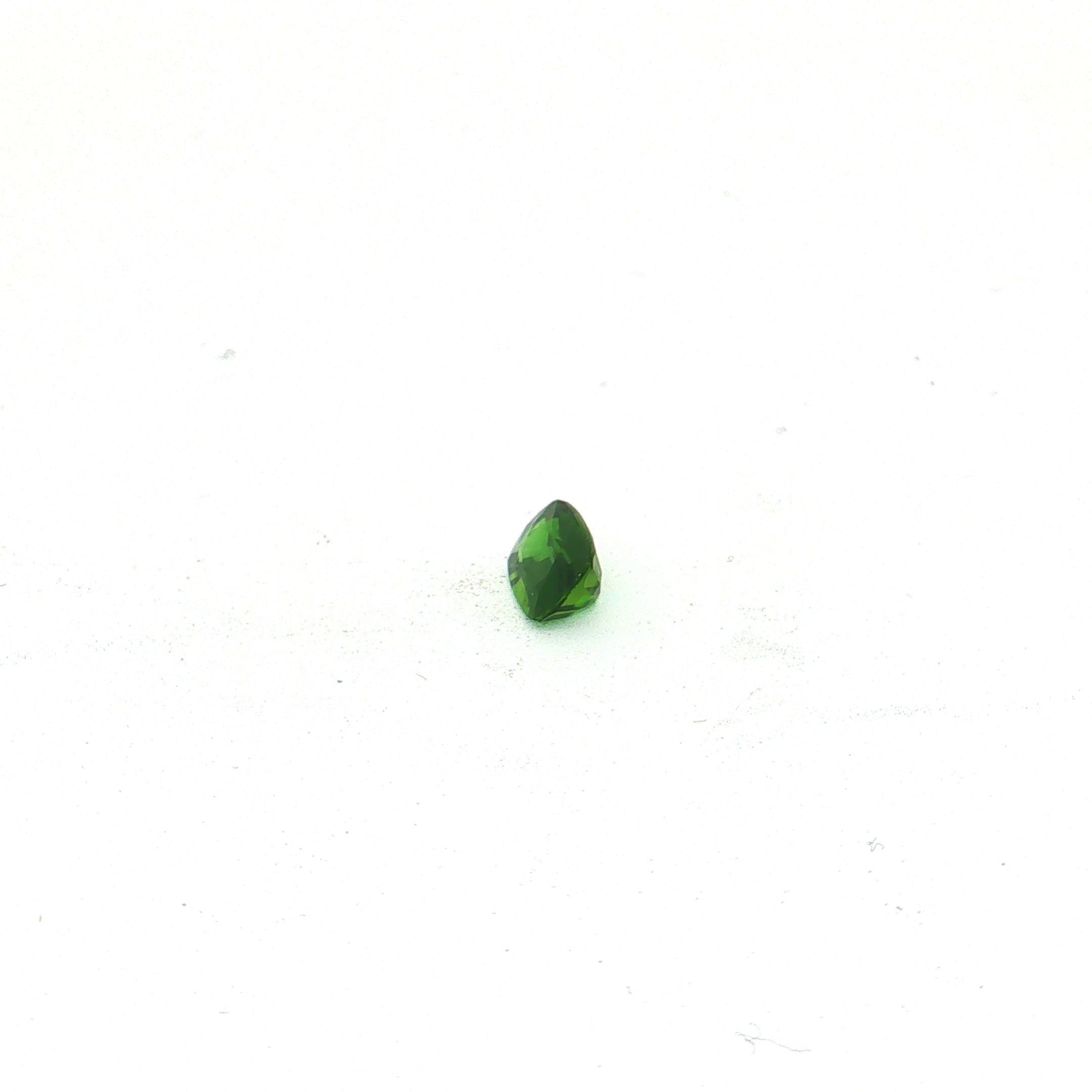 Vivid Green Chrome Tourmaline, 1.0 ct — view 2