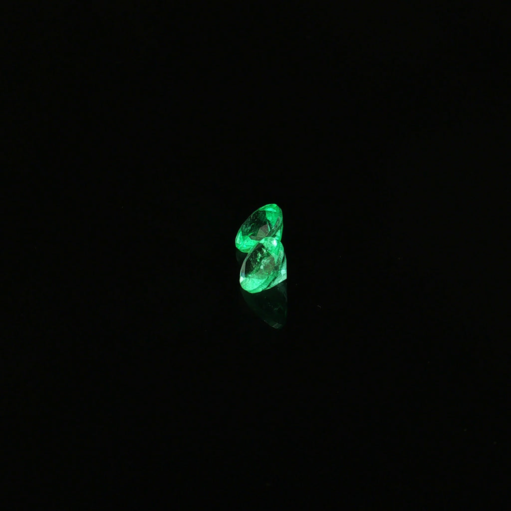 Colombian Emerald Pair, 1.8 ct — view 2