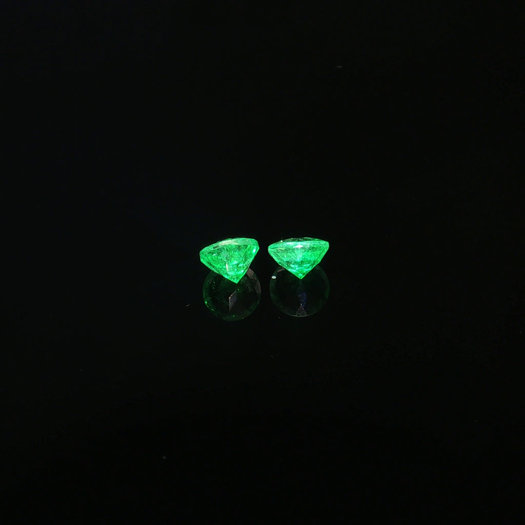 Colombian Emerald Pair, 1.8 ct — view 3