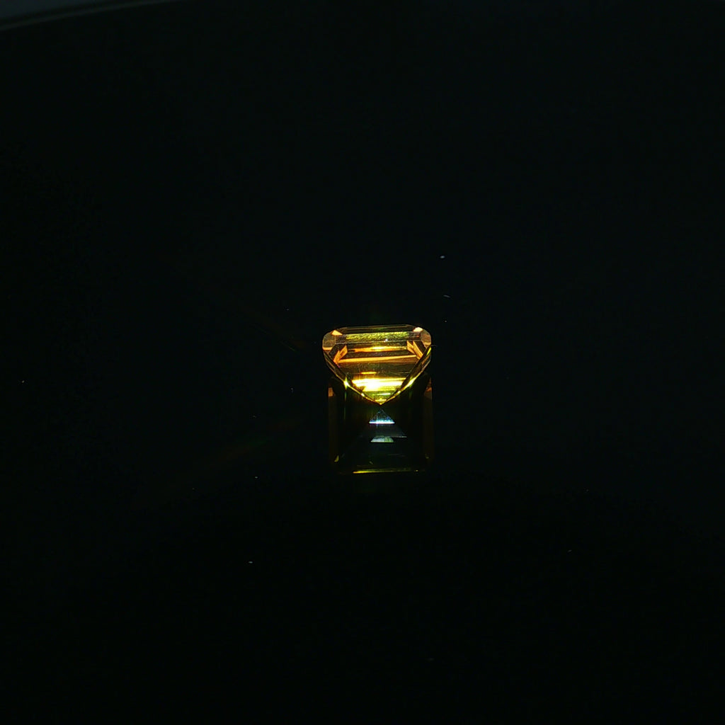 Square-Cut Golden Citrine, 2.29 ct — view 3