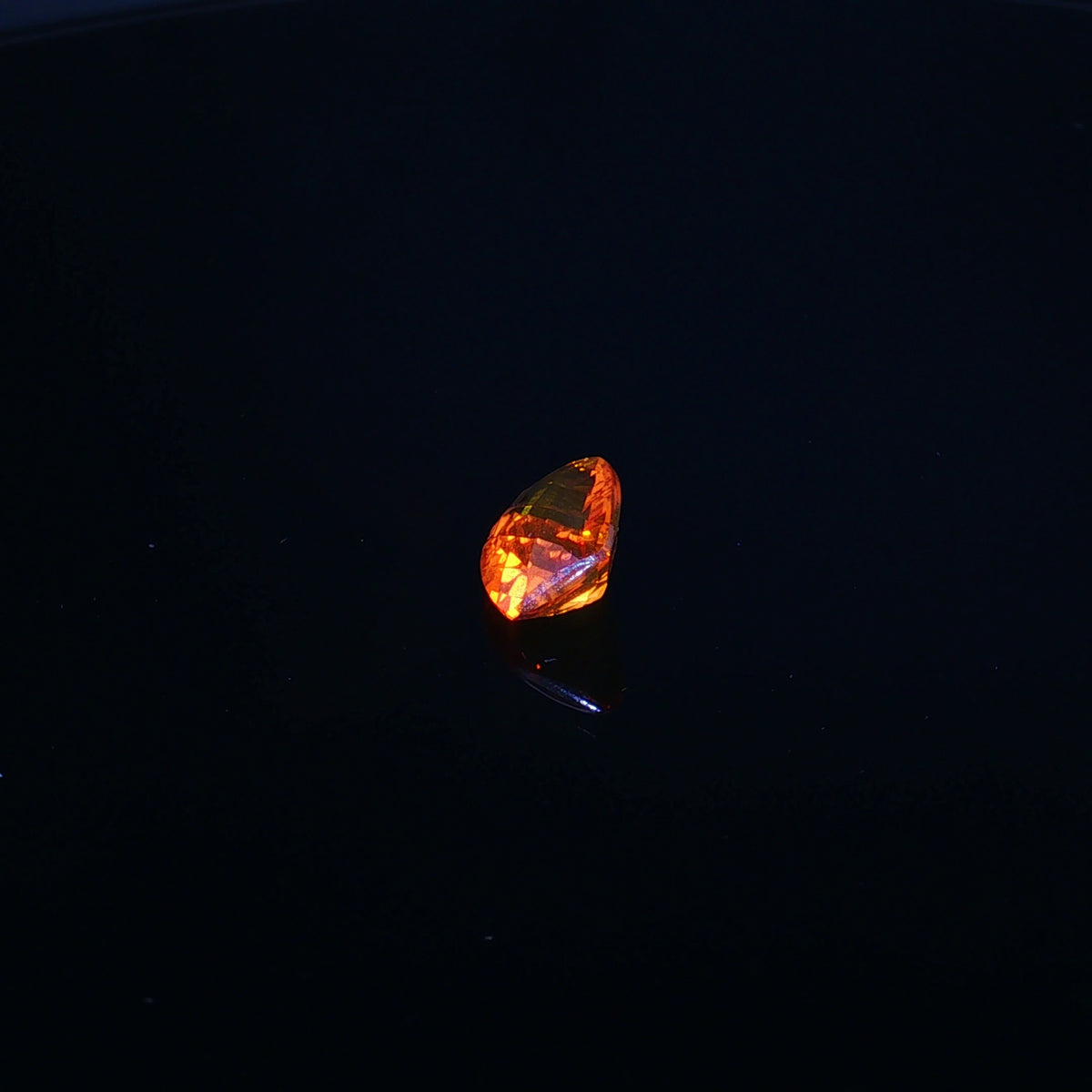 Checkerboard Orange Citrine, 2.74 ct — view 2