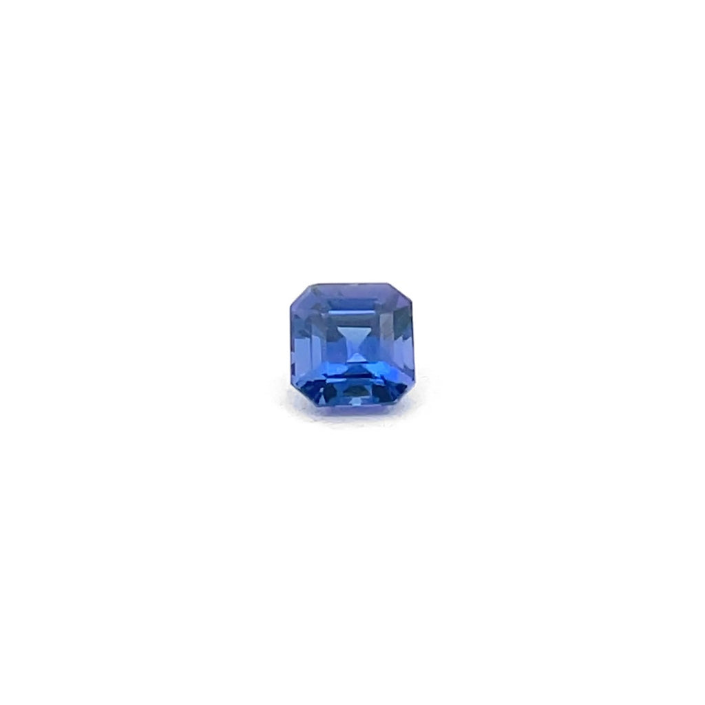 Vivid Blue Tanzanite · 3.19 ct
