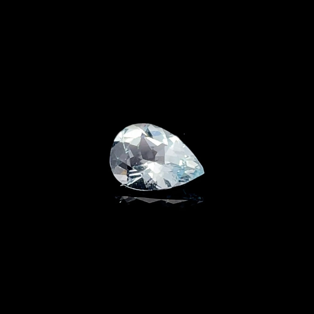 Pastel Blue Aquamarine · 4.21 ct