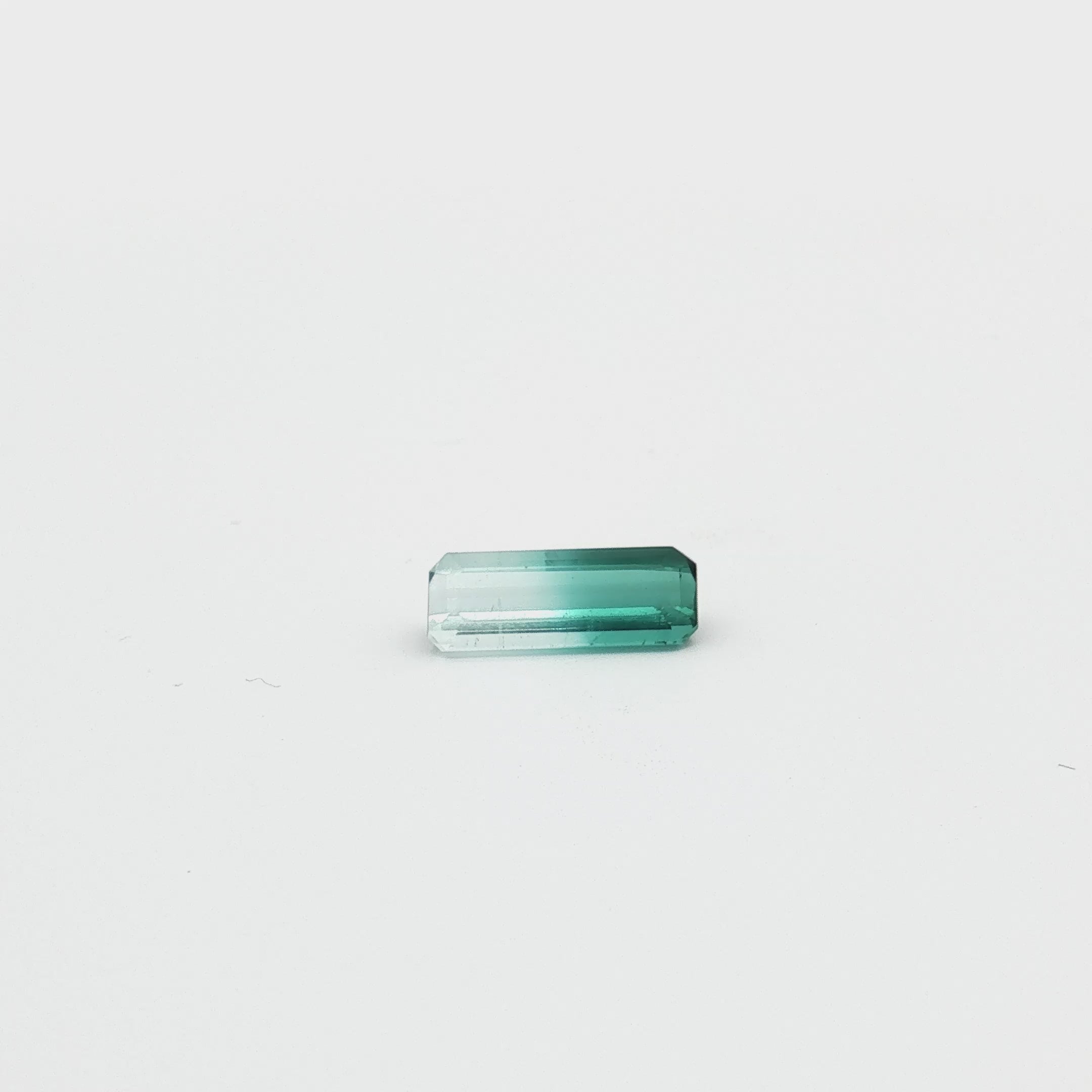 UN-0093 360