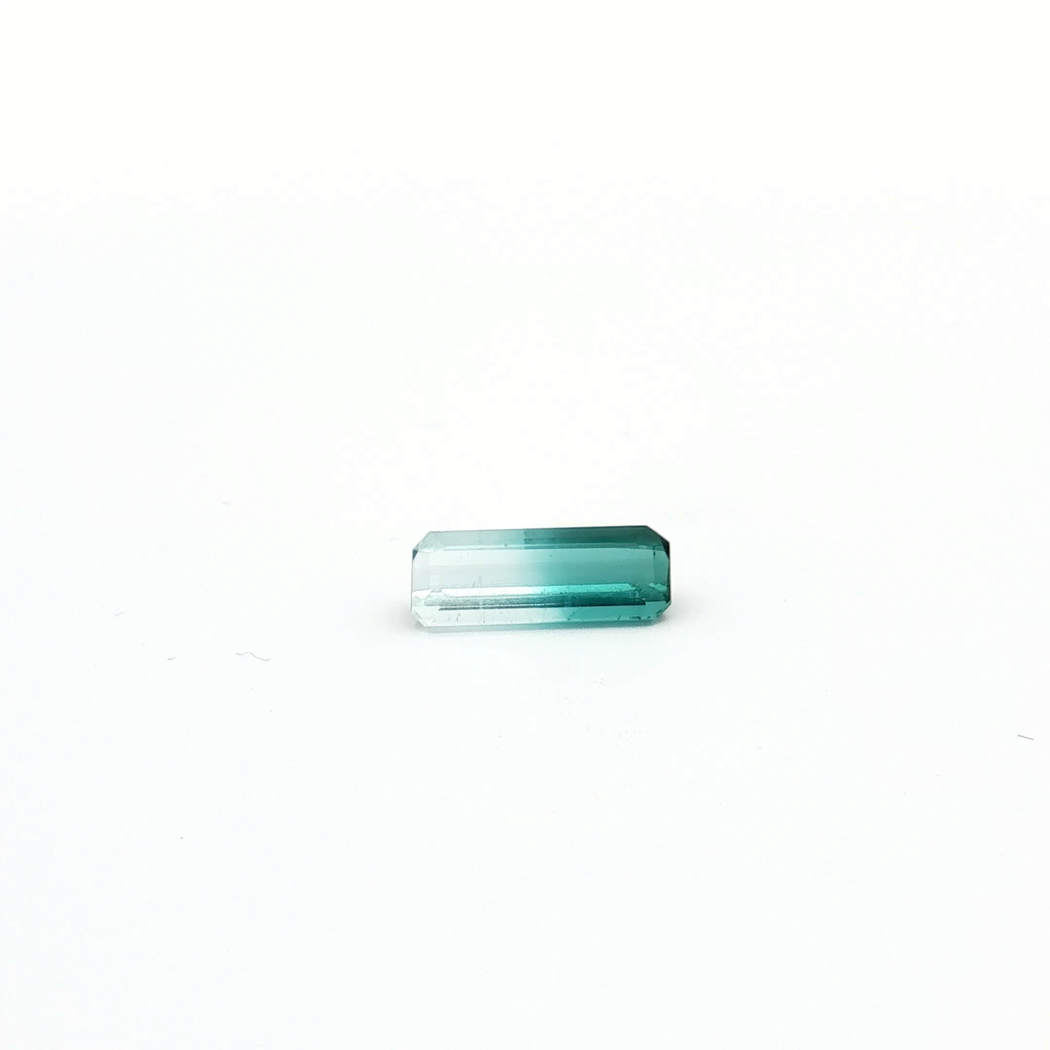 UN-0093 360