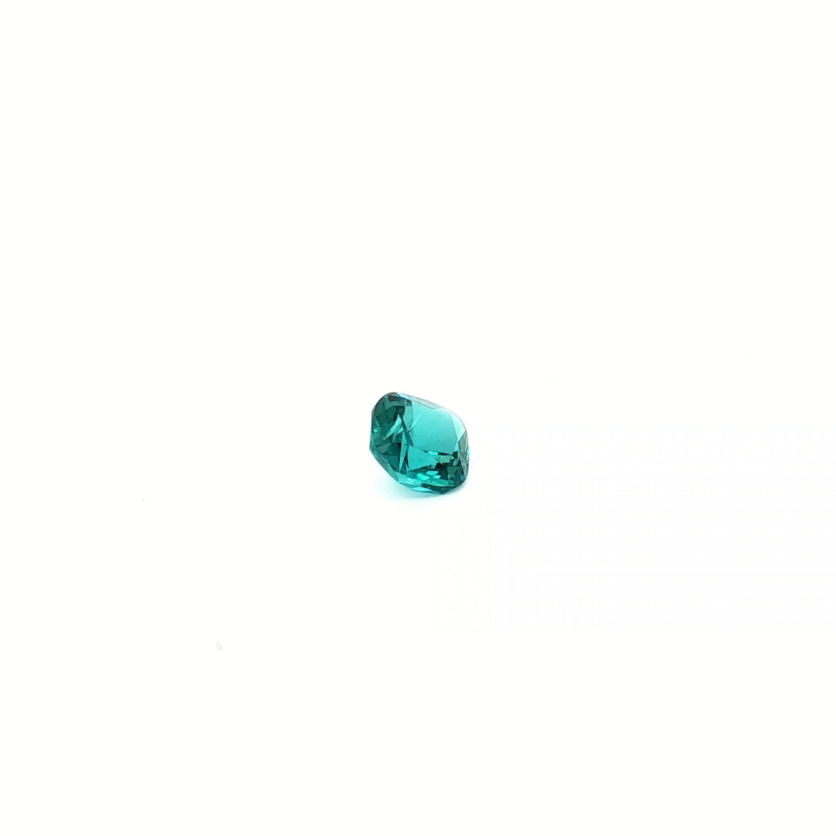 UN-0105 360