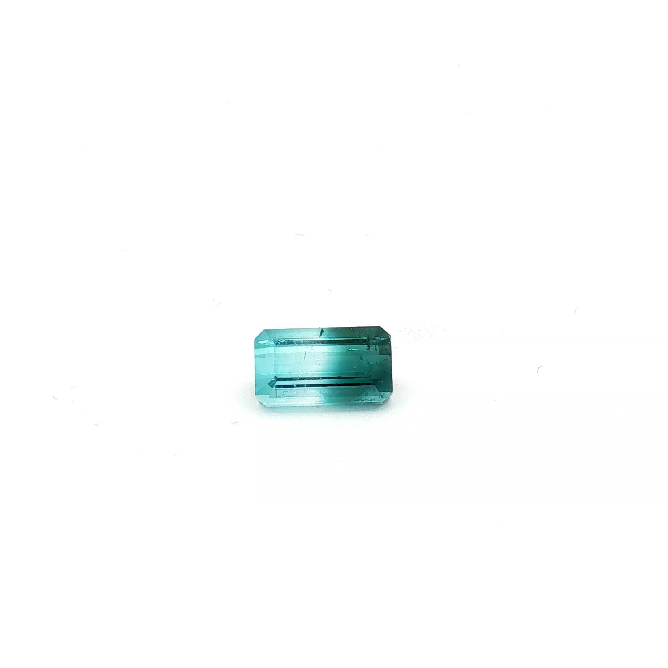 UN-0108 360
