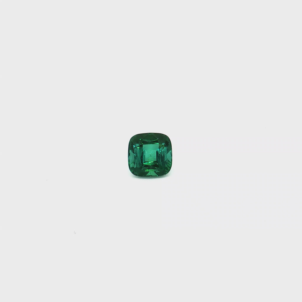 UN-0106 360