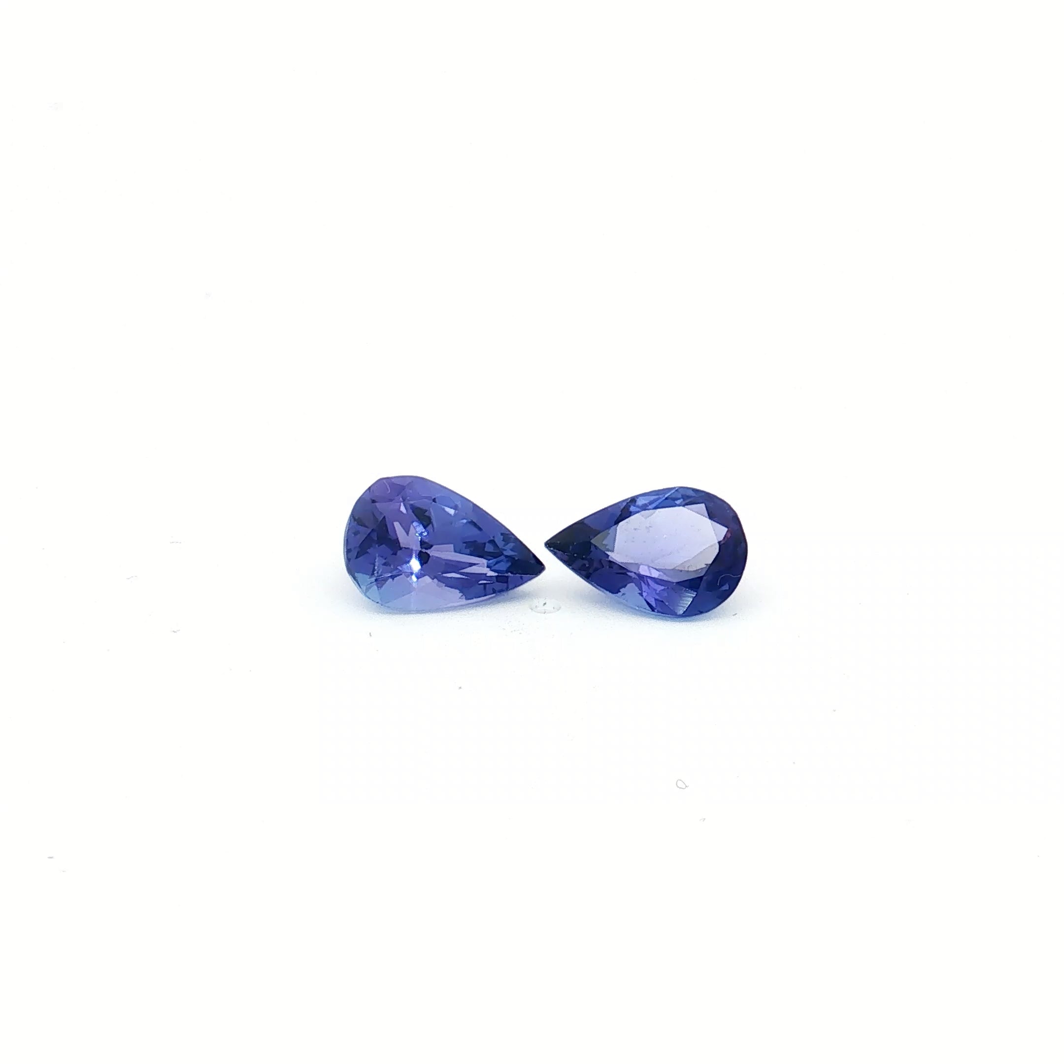 Violet-Blue Tanzanite Pair