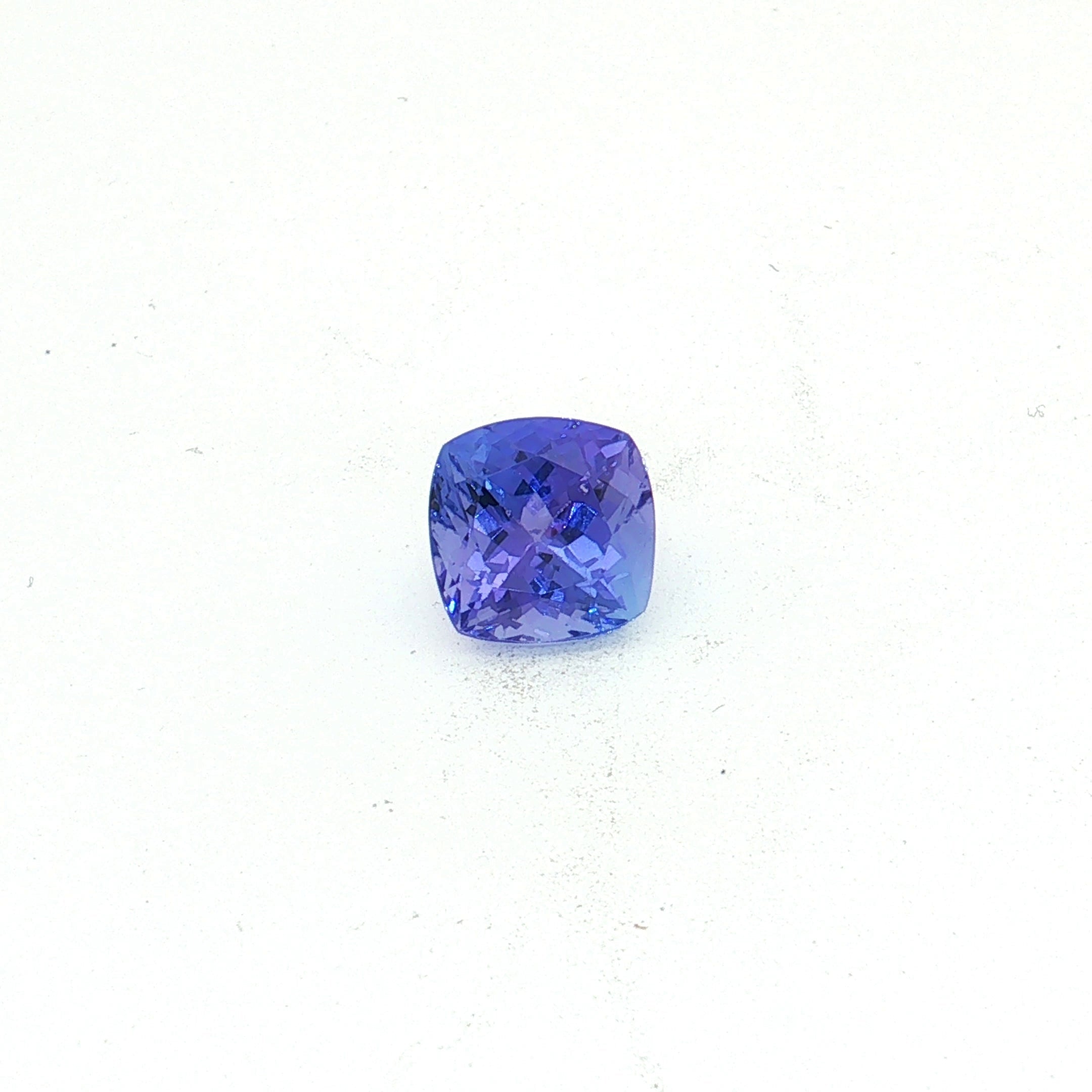Violetish Blue Tanzanite, 4.38 ct — video