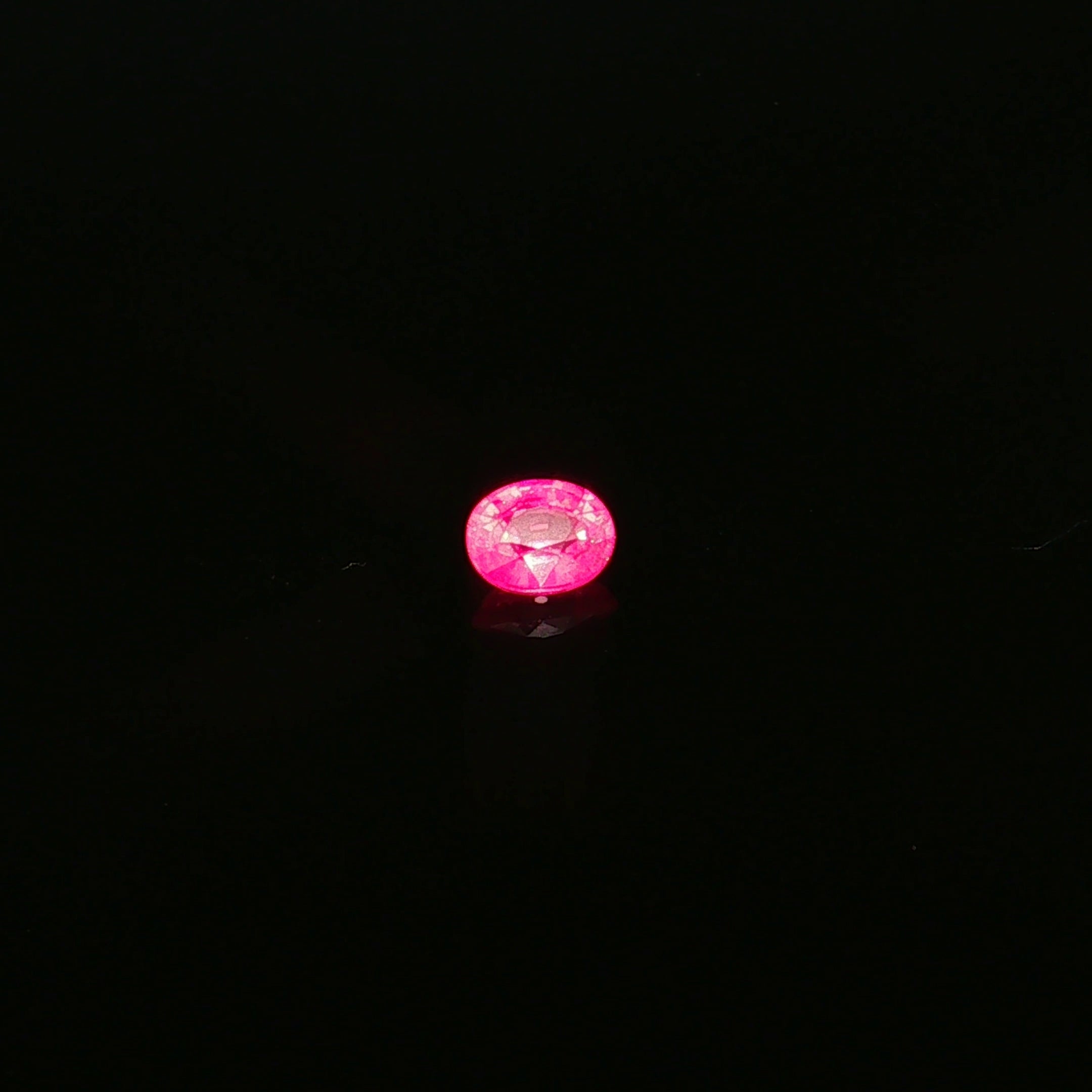 Mahenge Vibrant Pink Spinel, 0.51 ct — video
